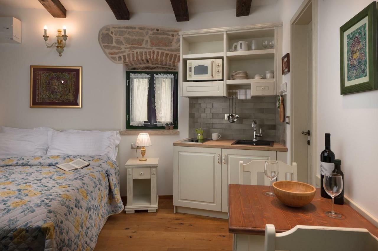 Ferienwohnung Monterosso Old Town Rovinj Exterior foto